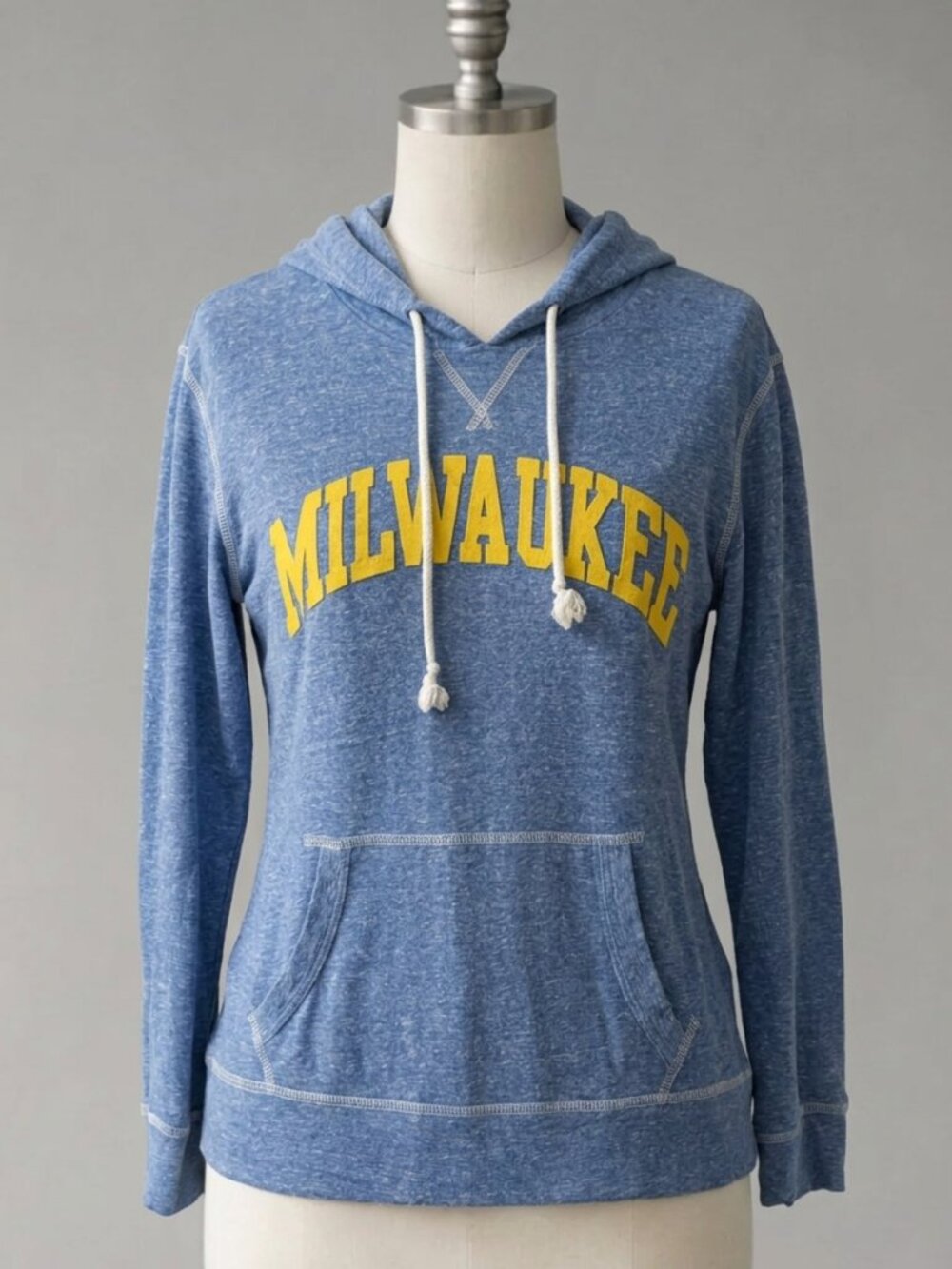 Signature Concepts Milwaukee Blue Lightweight Long-Sleeve Hoodie Size M